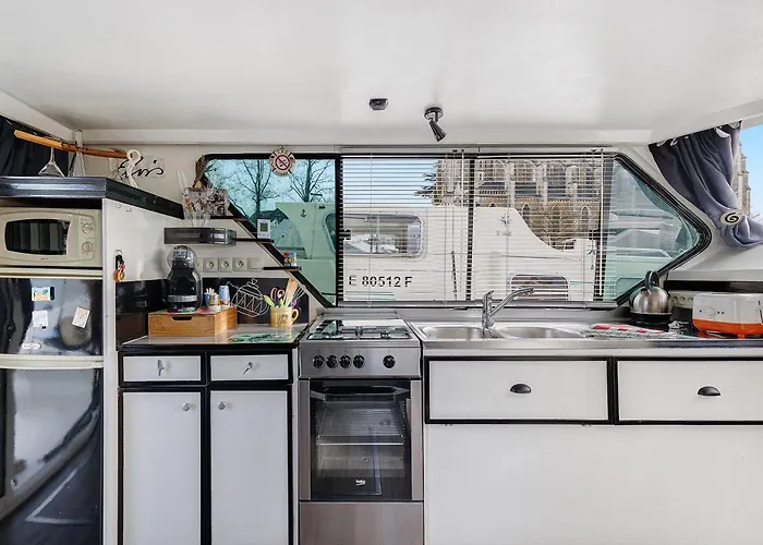 Bateau Elvis 萨布勒叙赫萨赫特