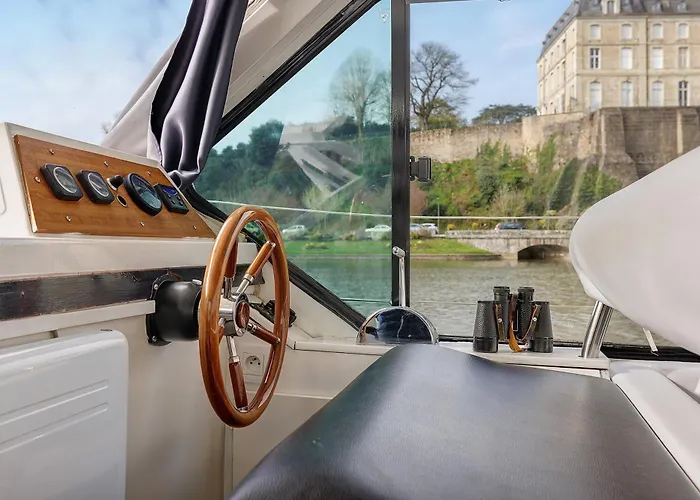 Bateau Elvis * 萨布勒叙赫萨赫特